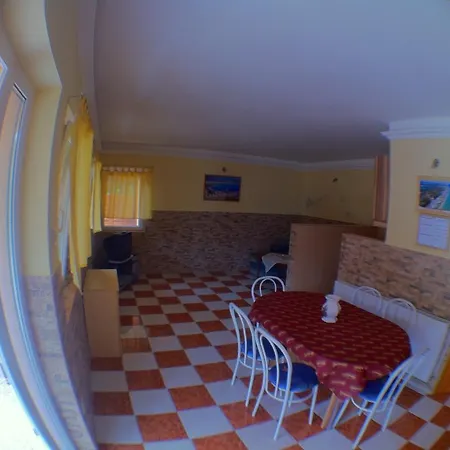 Apartment Granada Medences Apartmanhaz